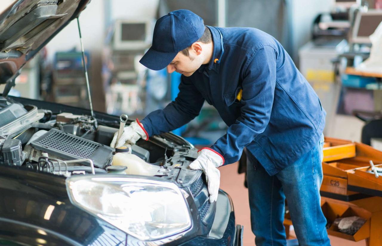 Serviços de automóveis abrangentes por  EDUARDO SHU FONG  